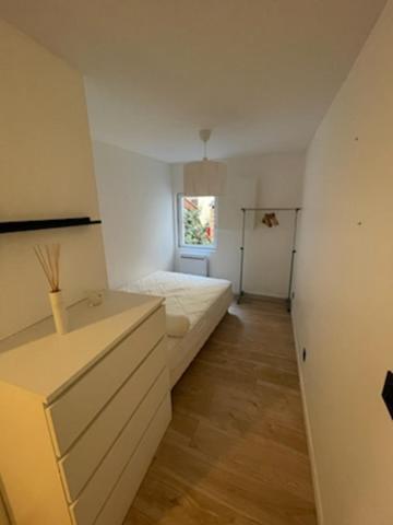 Saint-Germain-En-Laye: Grand Studio En Centre Ville A 2 Minutes Du Rer מראה חיצוני תמונה